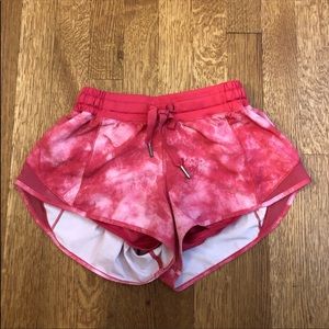 lululemon athletica Pink Tie-Dye Women Shorts